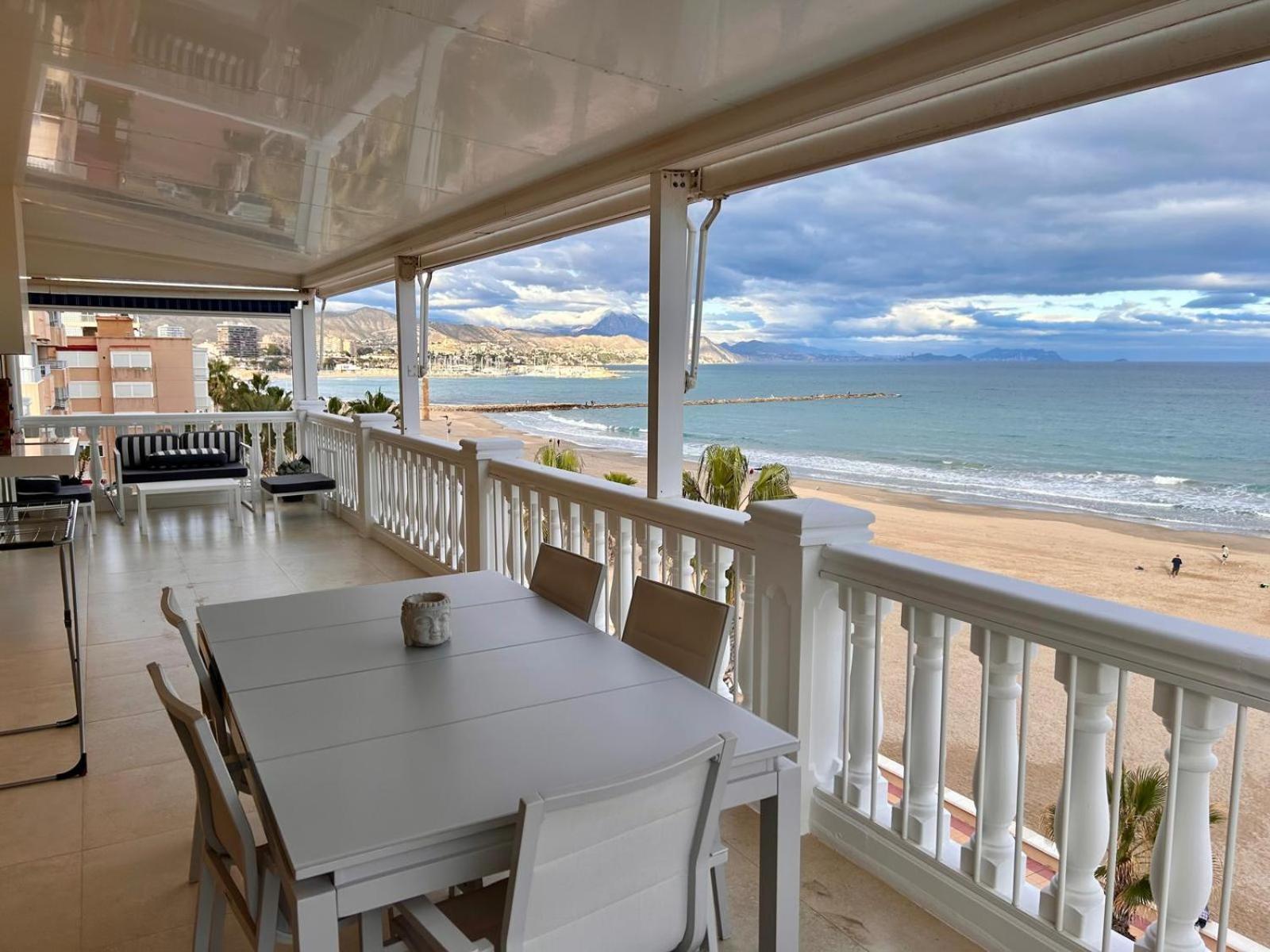 Beach House Brotonss El Campello Buitenkant foto